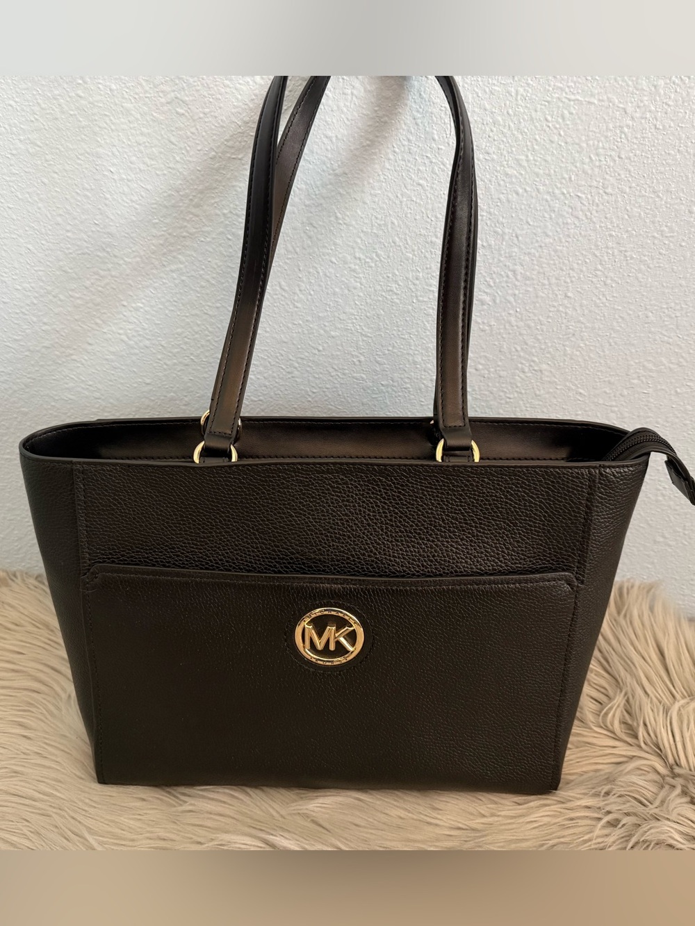 MICHAEL MICHAEL KORS SAMIRA
38H1C1MT3L BLACK LG TOTE LEATHER
